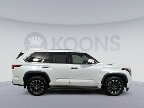 Used 2024 Toyota Sequoia Limited image 8