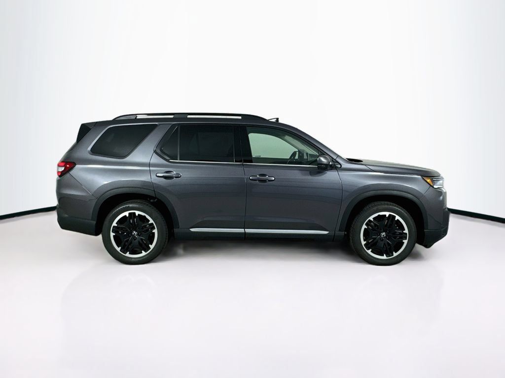 New 2026 Honda Pilot Touring image 8