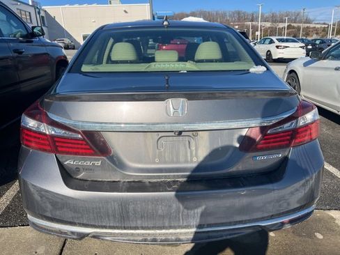 Used 2017 Honda Accord EX-L image 3