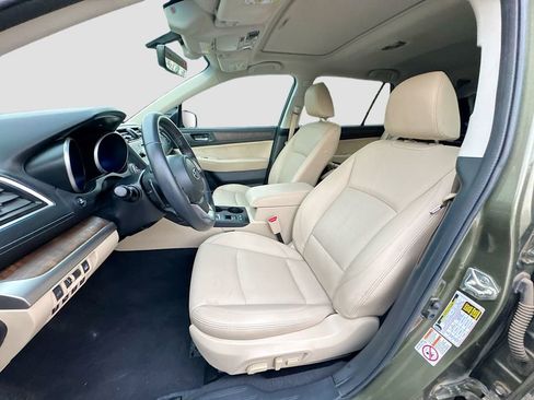 Used 2018 Subaru Outback 2.5i Limited image 26