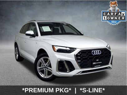 Used 2024 Audi Q5 e Premium w/ Convenience Package