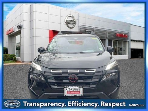 Certified 2025 Nissan Rogue SV w/ Rock Creek Premium Package image 2