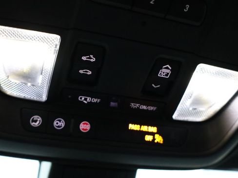 Used 2021 Cadillac XT5 Premium Luxury image 29