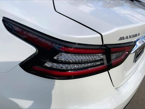 Used 2023 Nissan Maxima SL image 28