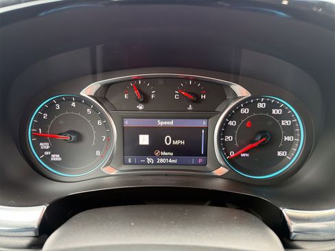 Used 2023 Chevrolet Traverse LT w/ LT Premium Package image 11