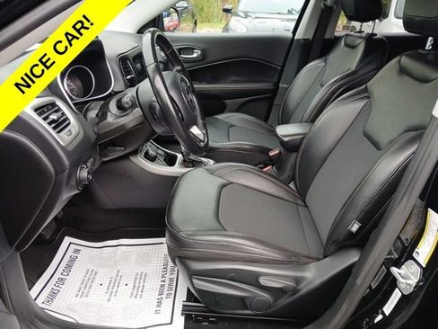 Used 2019 Jeep Compass Latitude AWD/4WD image 14