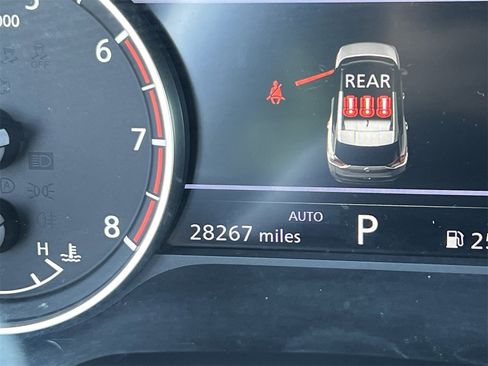 Certified 2023 Nissan Rogue SV image 12