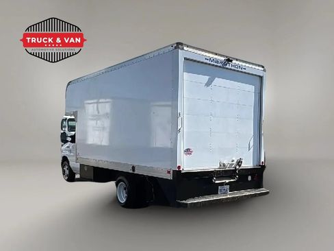 Used 2021 Ford E-350 and Econoline 350 Super Duty RWD image 5