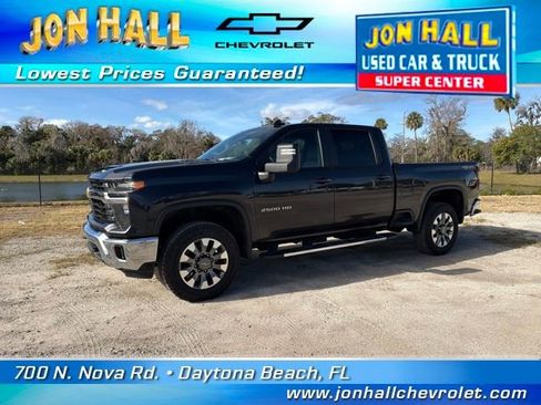 Used 2024 Chevrolet Silverado 2500 LT w/ All Star Edition image 2