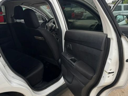 Used 2015 Mitsubishi Outlander Sport ES AWD/4WD image 16
