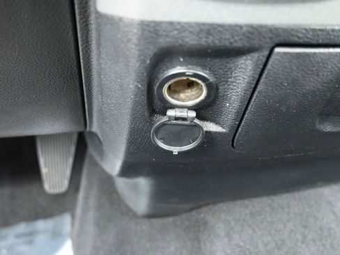 Used 2018 RAM 1500 Express image 22