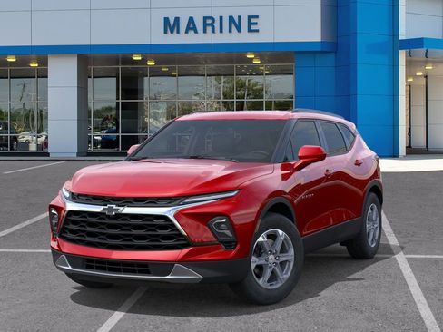 New 2026 Chevrolet Blazer LT w/ Convenience Package FWD image 6