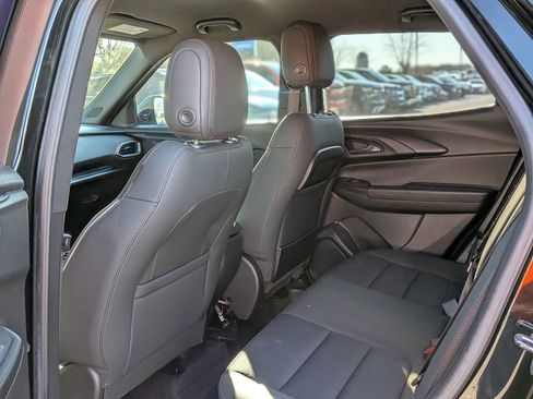 Certified 2022 Chevrolet TrailBlazer RS image 32