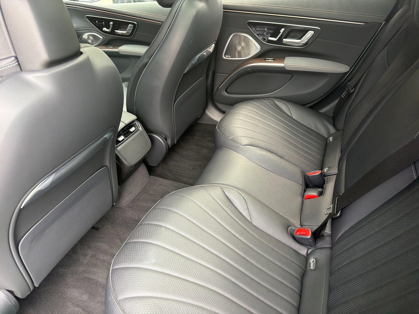 Used 2024 Mercedes-Benz EQS 450+ Sedan image 11