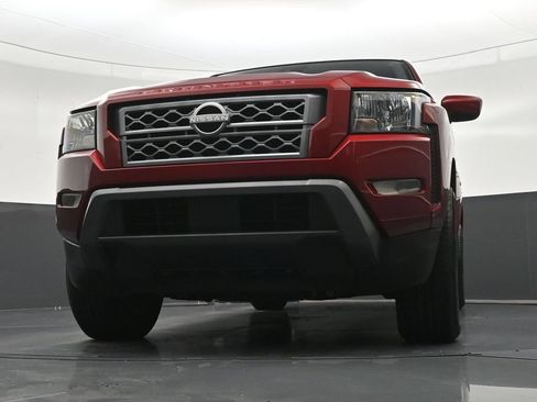 Used 2023 Nissan Frontier SV w/ Technology Package RWD image 34