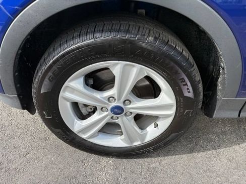 Used 2014 Ford Escape SE w/ Equipment Group 201A AWD/4WD image 12