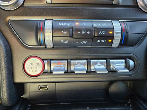 Used 2020 Ford Mustang GT w/ Equipment Group 301A image 23