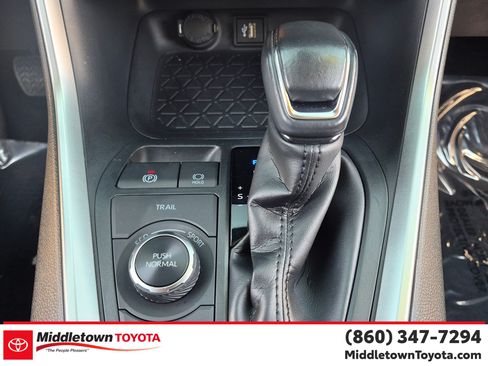 Certified 2023 Toyota RAV4 XLE Premium AWD/4WD image 27
