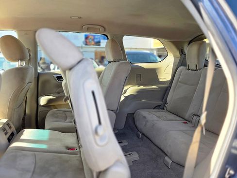 Used 2015 Nissan Pathfinder SV w/ Trailer Tow Package FWD image 34