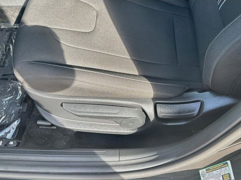 Used 2026 Hyundai Elantra SEL Sport Premium FWD image 15