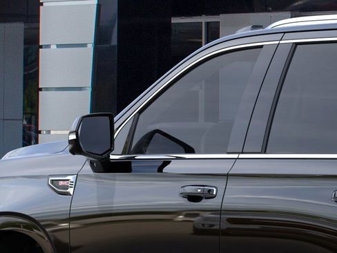 New 2026 GMC Yukon Elevation image 12