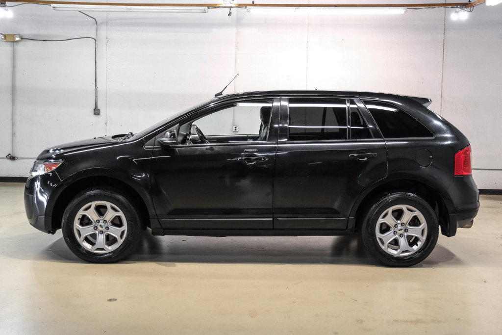 Used 2013 Ford Edge SEL AWD/4WD image 12