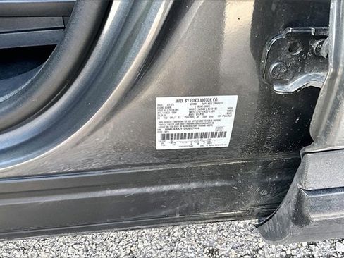 Used 2025 Ford Explorer ST-Line w/ ST-Line Street Pack image 33