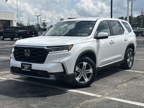 Used 2025 Honda Pilot EX-L image 1