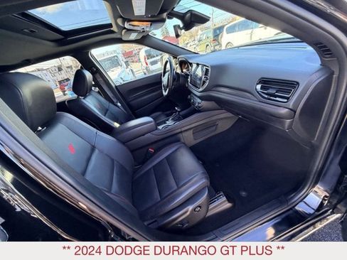 Used 2024 Dodge Durango GT image 10
