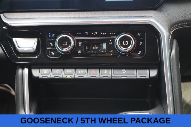 Used 2024 GMC Sierra 2500 Denali w/ Max Trailering Package AWD/4WD image 12