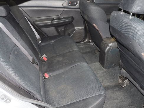 Used 2013 Subaru Impreza 2.0i image 13