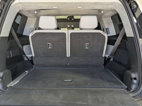 Used 2023 Rivian R1S Adventure AWD/4WD image 26