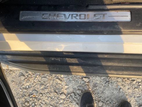 Used 2019 Chevrolet Suburban LT image 35