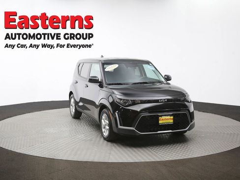 Used 2024 Kia Soul LX w/ Option Group 015 image 50