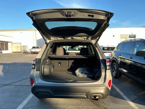 Used 2026 Subaru Forester Premium AWD/4WD image 15