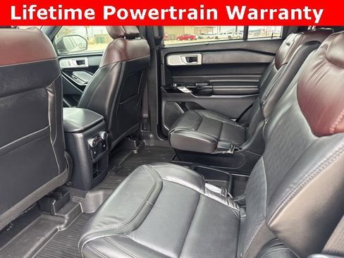 Used 2021 Ford Explorer Platinum w/ Equipment Group 601A image 27