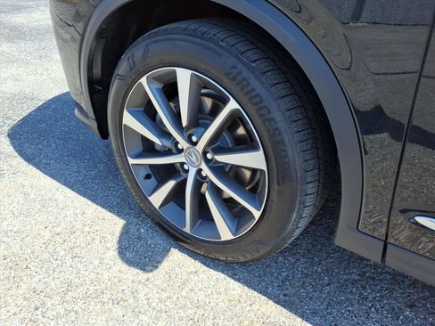 Used 2025 Acura MDX SH-AWD w/ Technology Package image 9