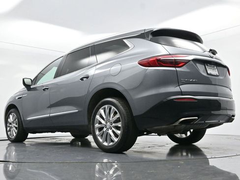 Used 2021 Buick Enclave Essence w/ Sound and Sites Package image 46