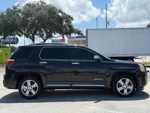Used 2015 GMC Terrain Denali image 6