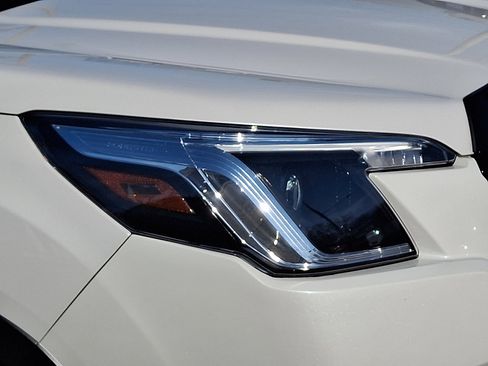 Used 2023 Subaru Forester Sport image 9