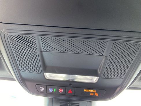 Used 2026 GMC Terrain AT4 image 46