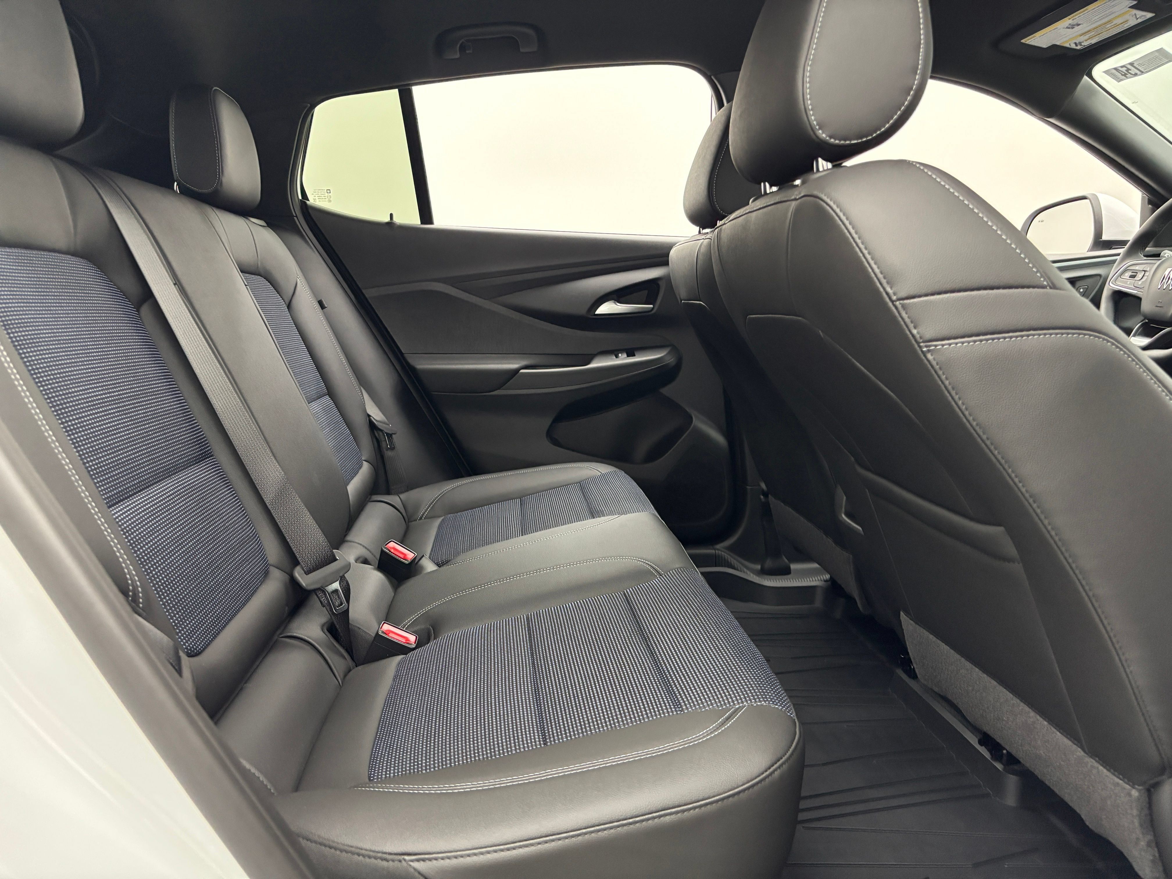 New 2026 Buick Envista Sport Touring w/ Convenience I Package FWD image 34