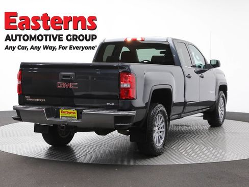 Used 2018 GMC Sierra 1500 SLE w/ SLE Value Package AWD/4WD image 4