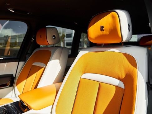 Used 2026 Rolls-Royce Cullinan image 50