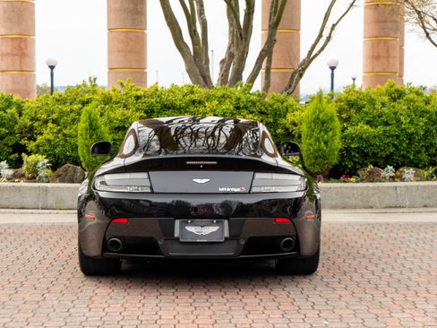Used 2015 Aston Martin V12 Vantage S image 42