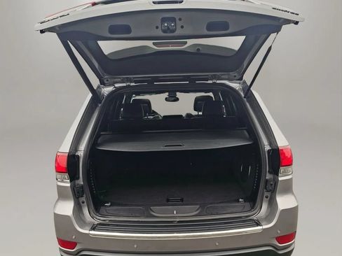 Used 2020 Jeep Grand Cherokee Limited w/ Luxury Group II AWD/4WD image 31