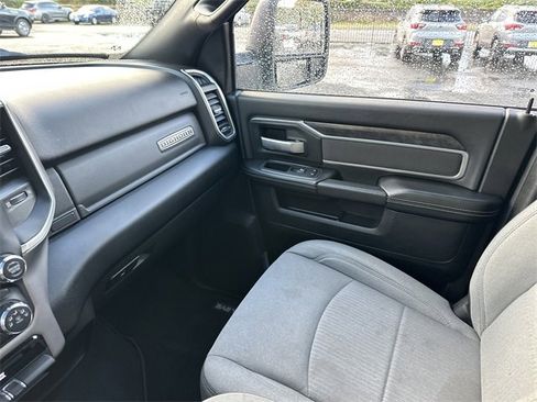 Used 2024 RAM 2500 Big Horn image 23