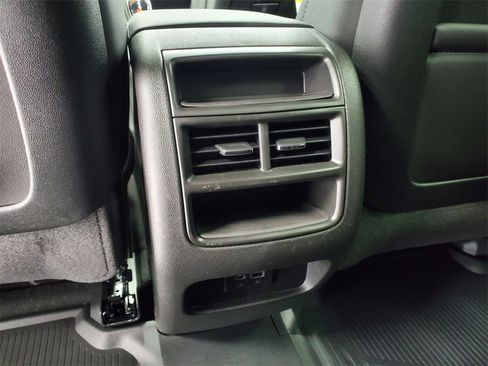 New 2026 Cadillac XT5 Luxury w/ LPO, Floor Liner Package image 27