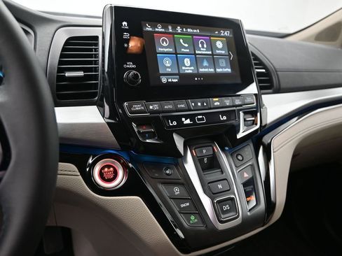 Used 2023 Honda Odyssey Touring image 18