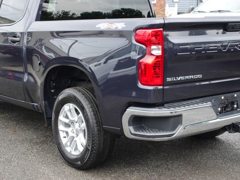 Used 2024 Chevrolet Silverado 1500 LT image 9
